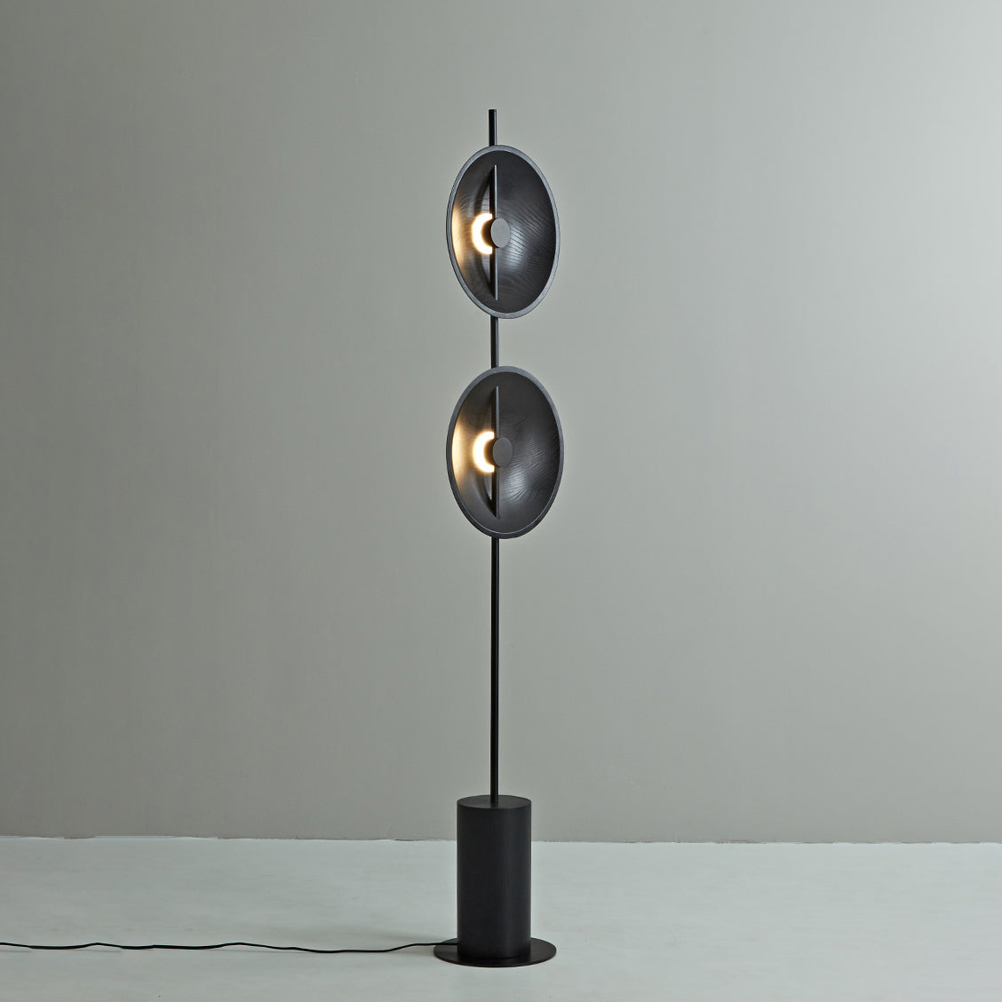 Mito Floor Lamp