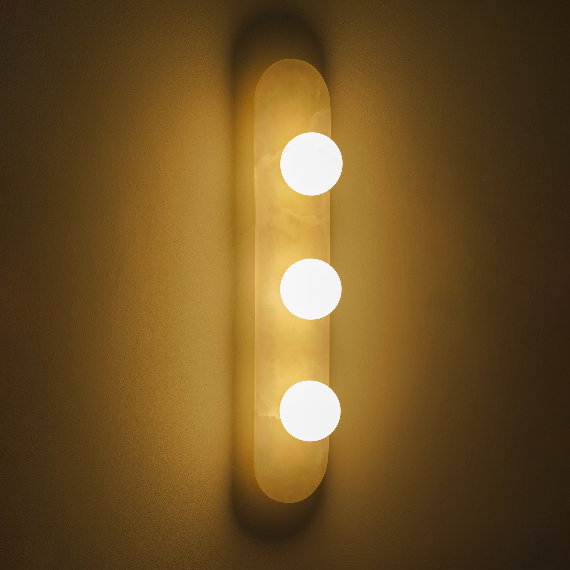 Modulo Alabaster Wall Sconce