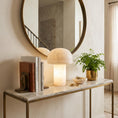 Bild in Galerie-Betrachter laden, Dometra Alabaster Table Lamp
