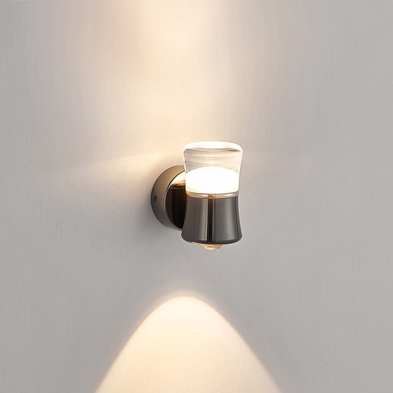 Moxie LED Wall Lamp