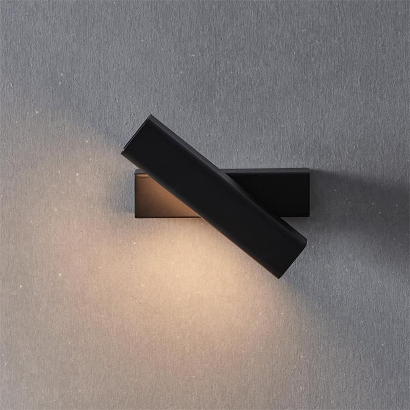 Pixel Rotating Wall Lamp