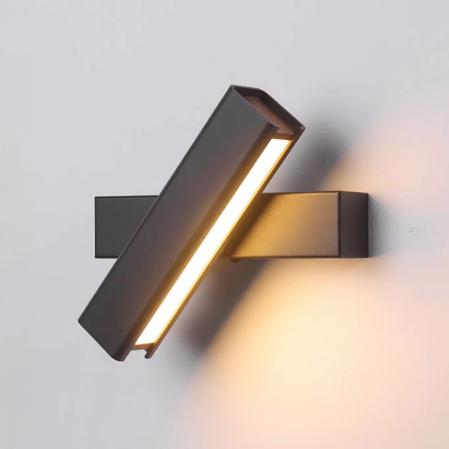 Pixel Rotating Wall Lamp