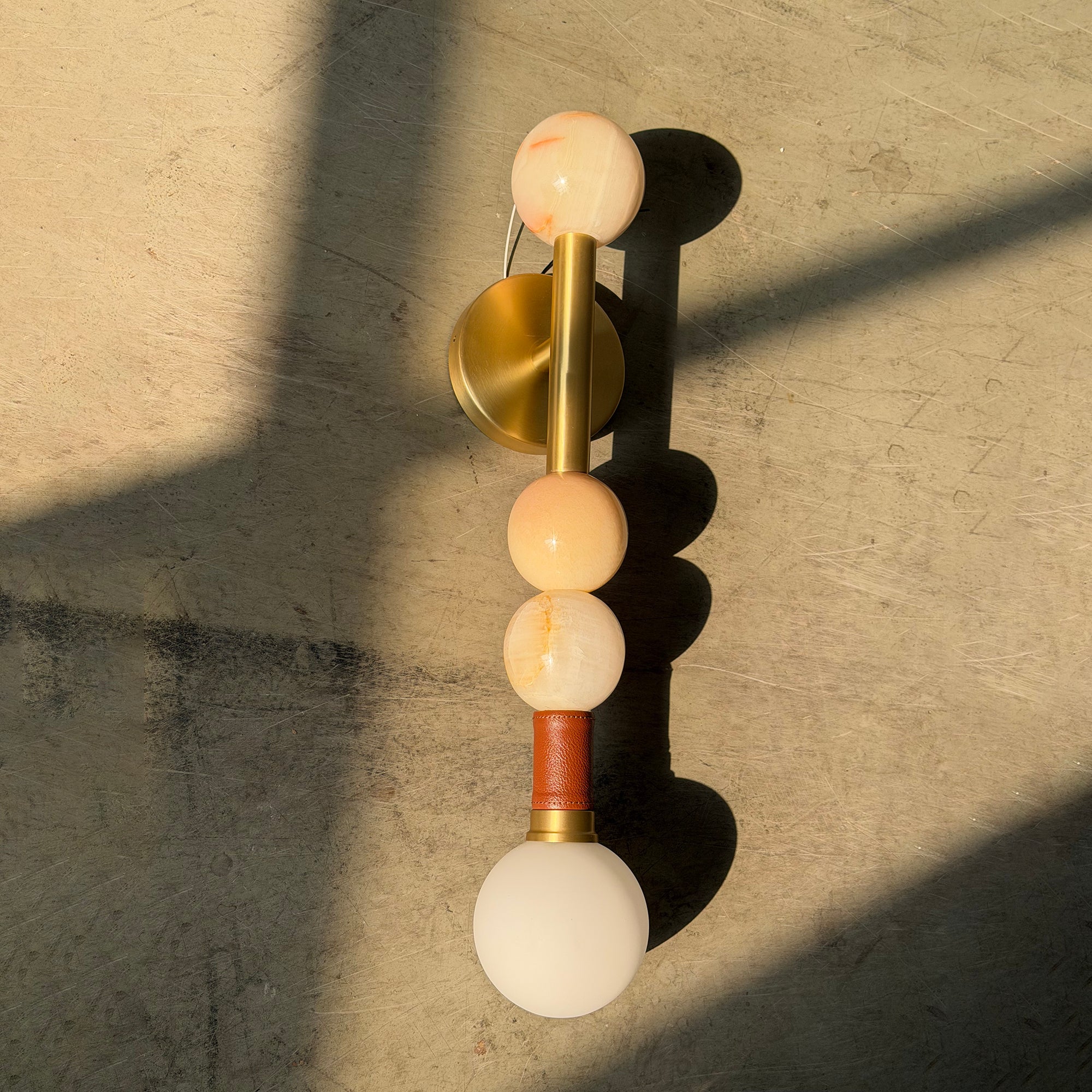 Toam Marble Wall Lamp