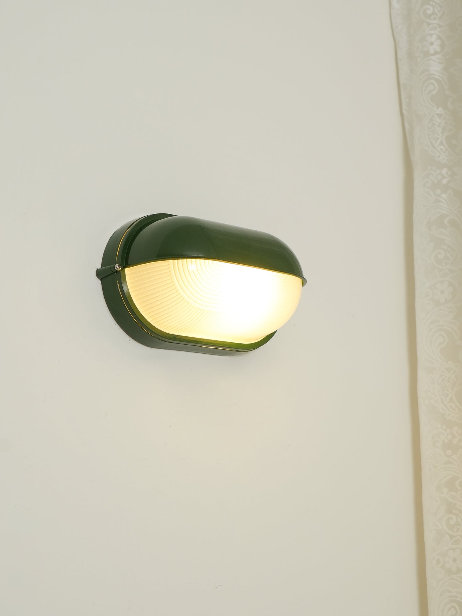 Nauticus Outdoor Wall Lamp