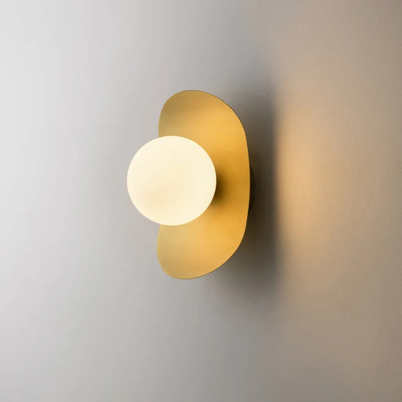 Nouvel Wall Lamp
