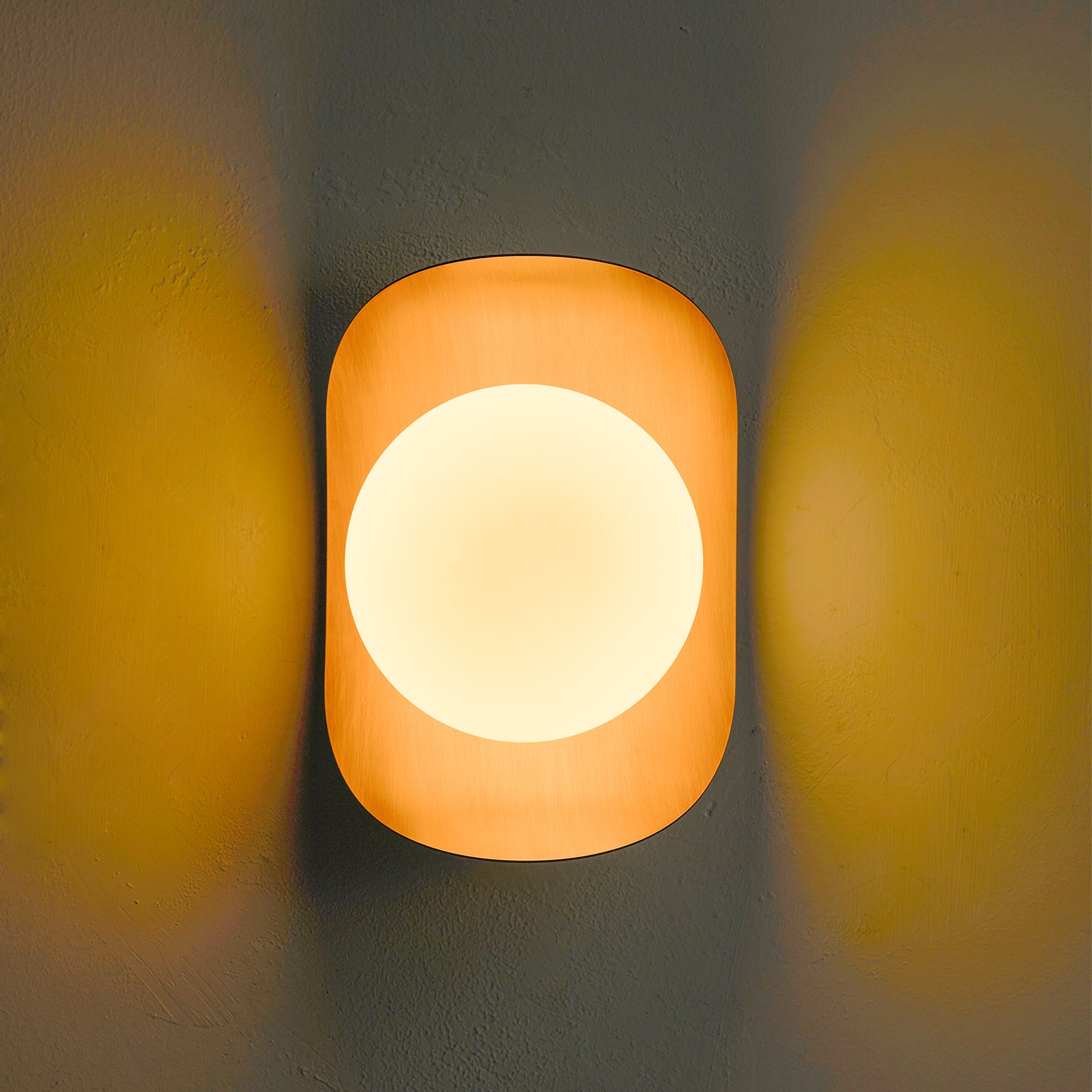 Nouvel Wall Lamp