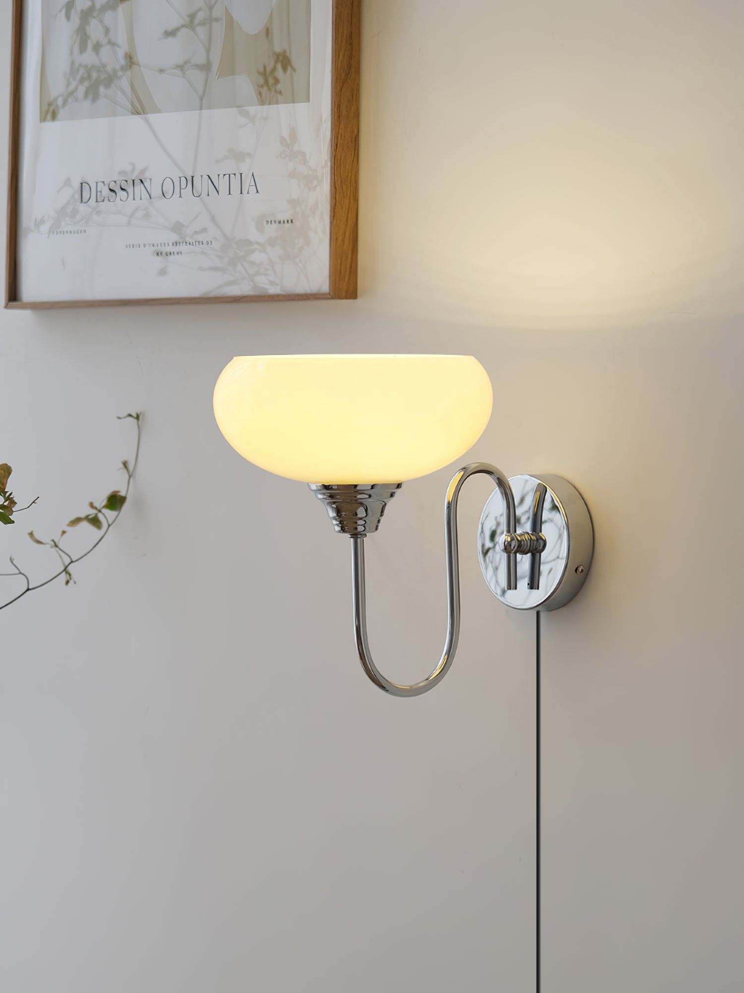 Nova Glass Plug-in Wall Lamp