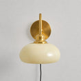Bild in Galerie-Betrachter laden, Nova Glass Plug-in Wall Lamp
