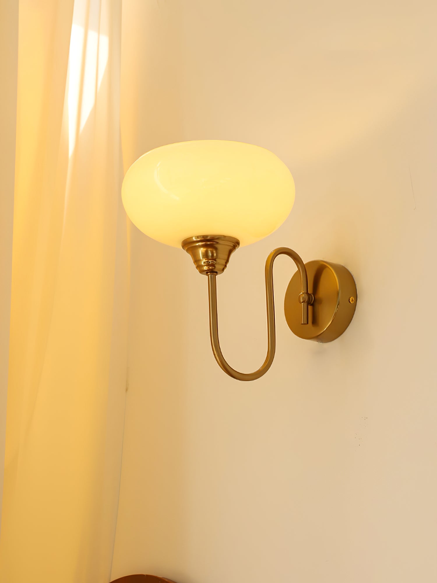 Nova Glass Wall Light