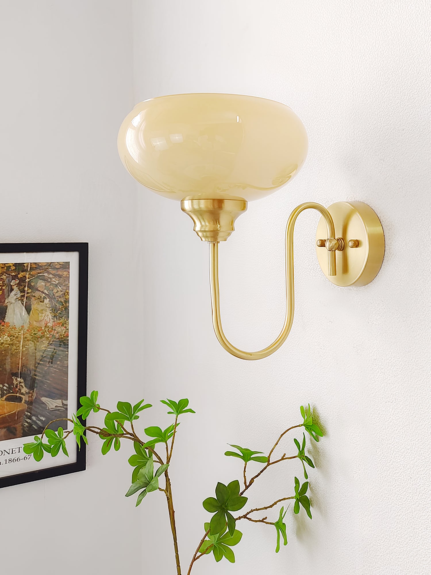 Nova Glass Wall Light