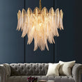 Bild in Galerie-Betrachter laden, Novida Chandelier
