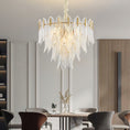 Bild in Galerie-Betrachter laden, Novida Chandelier
