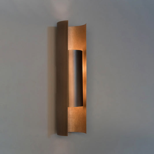 Nyx Wall Lamp