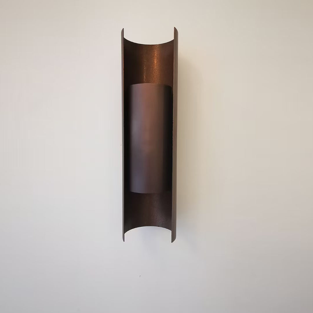 Nyx Wall Lamp