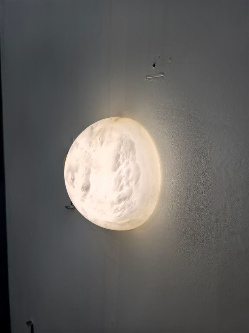 Ollina Alabaster Wall Lamp