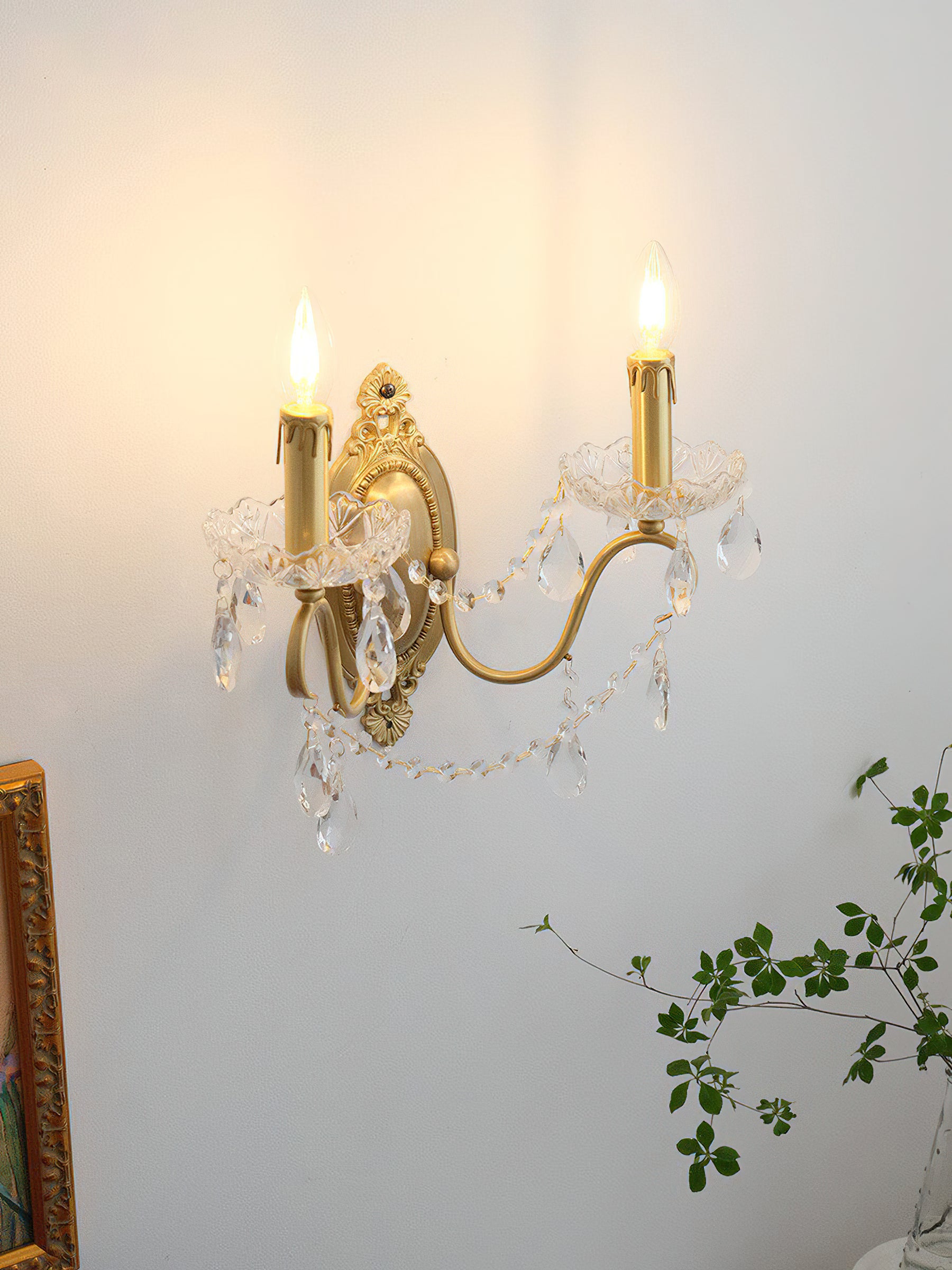Ondersley Crystal Wall Lamp