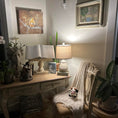 Bild in Galerie-Betrachter laden, Oneach Retro Table Lamp
