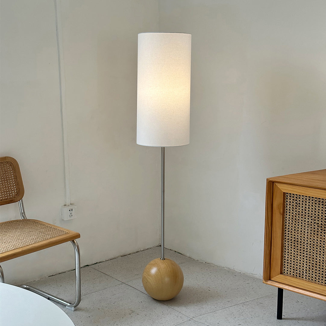 Lampadaire sphère en bois Orbis