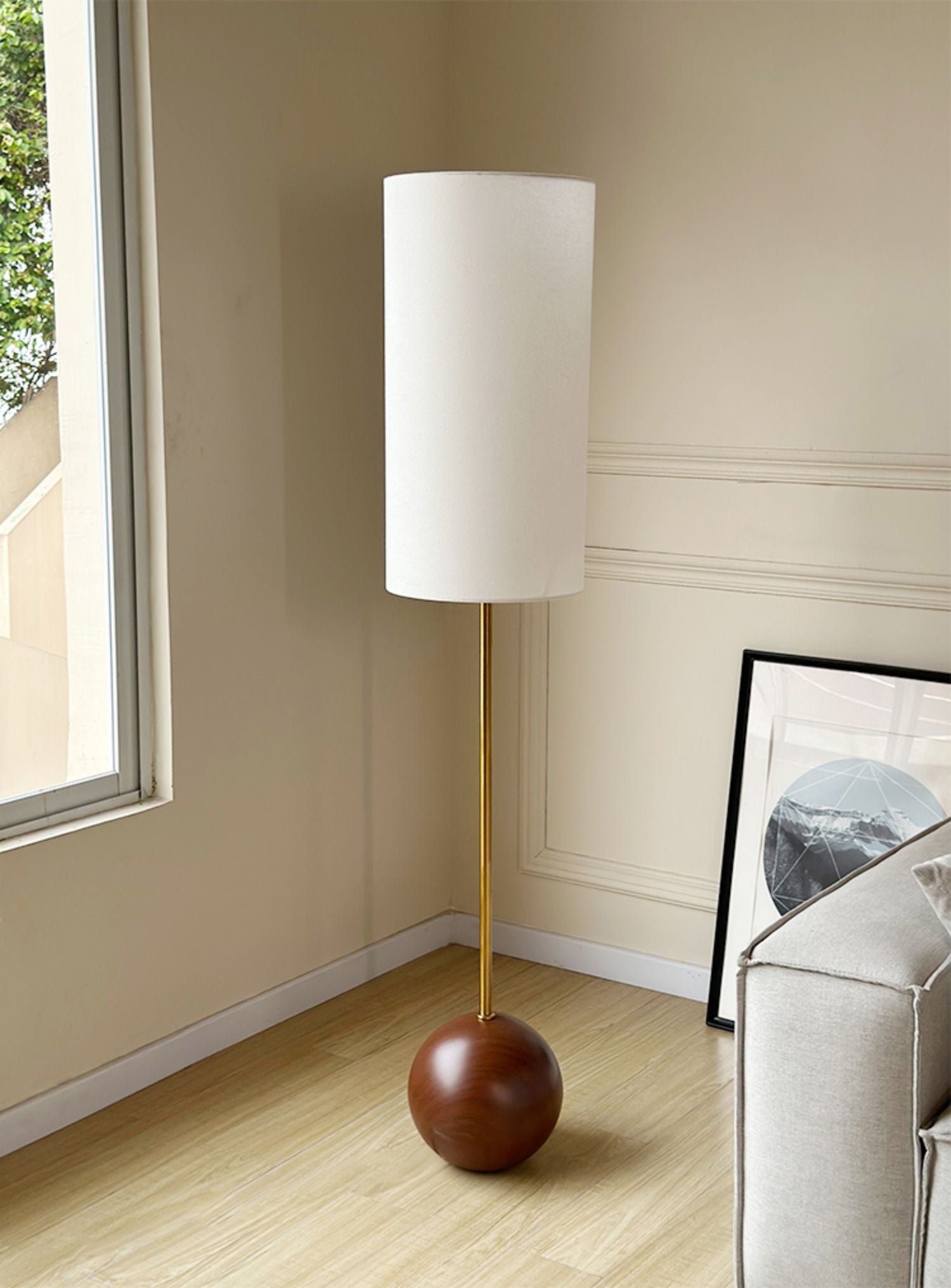 Lampadaire sphère en bois Orbis