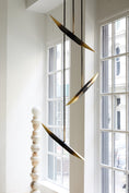 Bild in Galerie-Betrachter laden, Pagoda Floor Lamp
