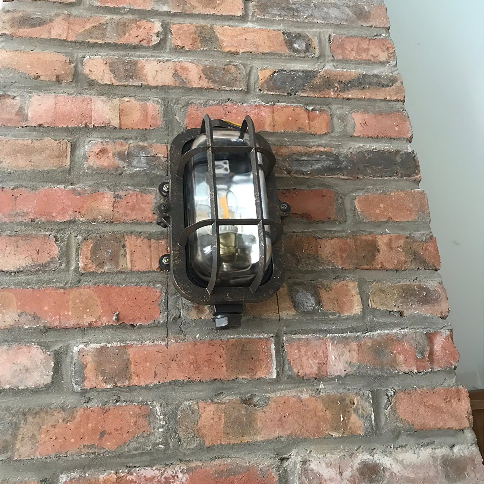 Palmerston Wall Lamp