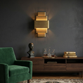 Bild in Galerie-Betrachter laden, Sofia Brass Wall Lamp
