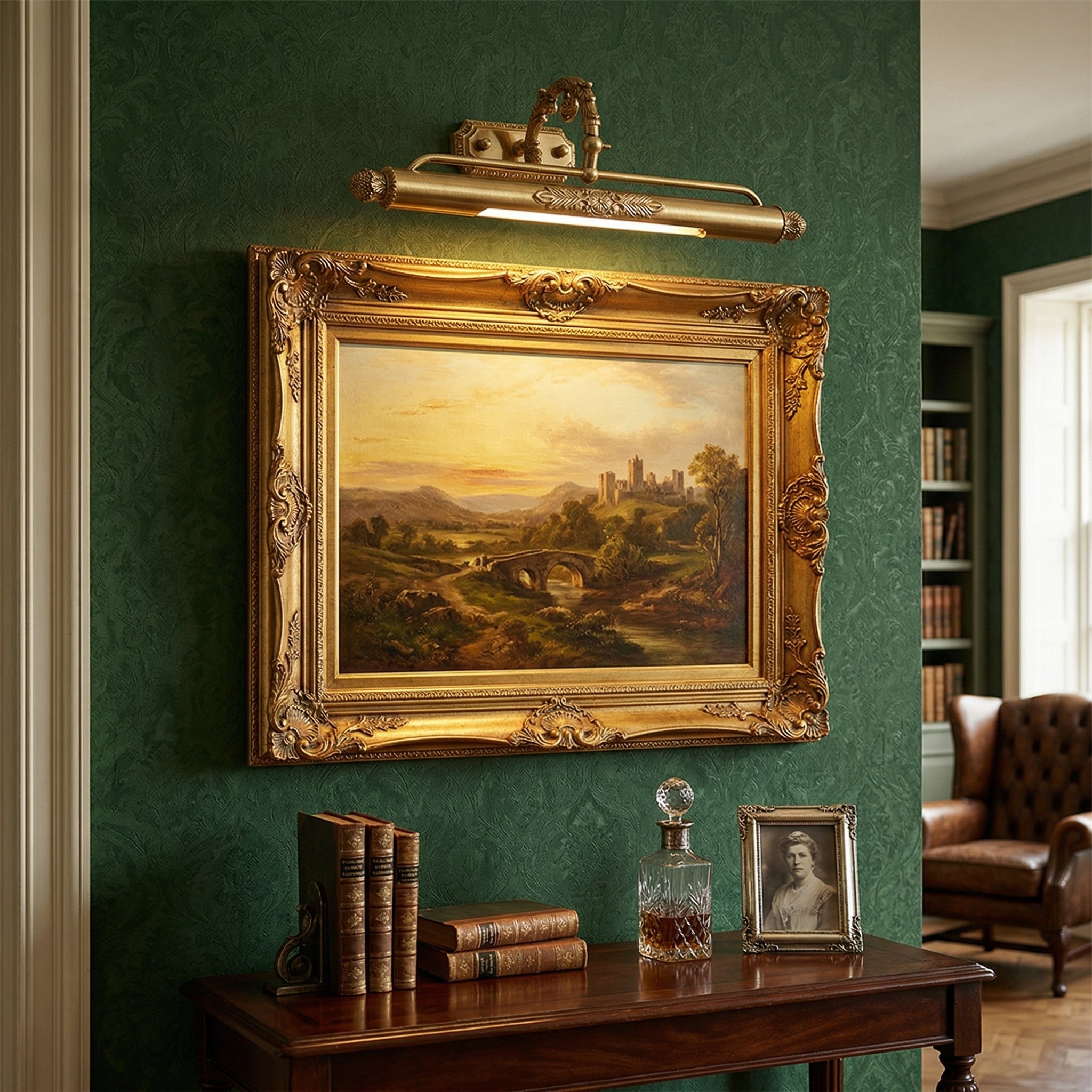 Pania Brass Wall Lamp