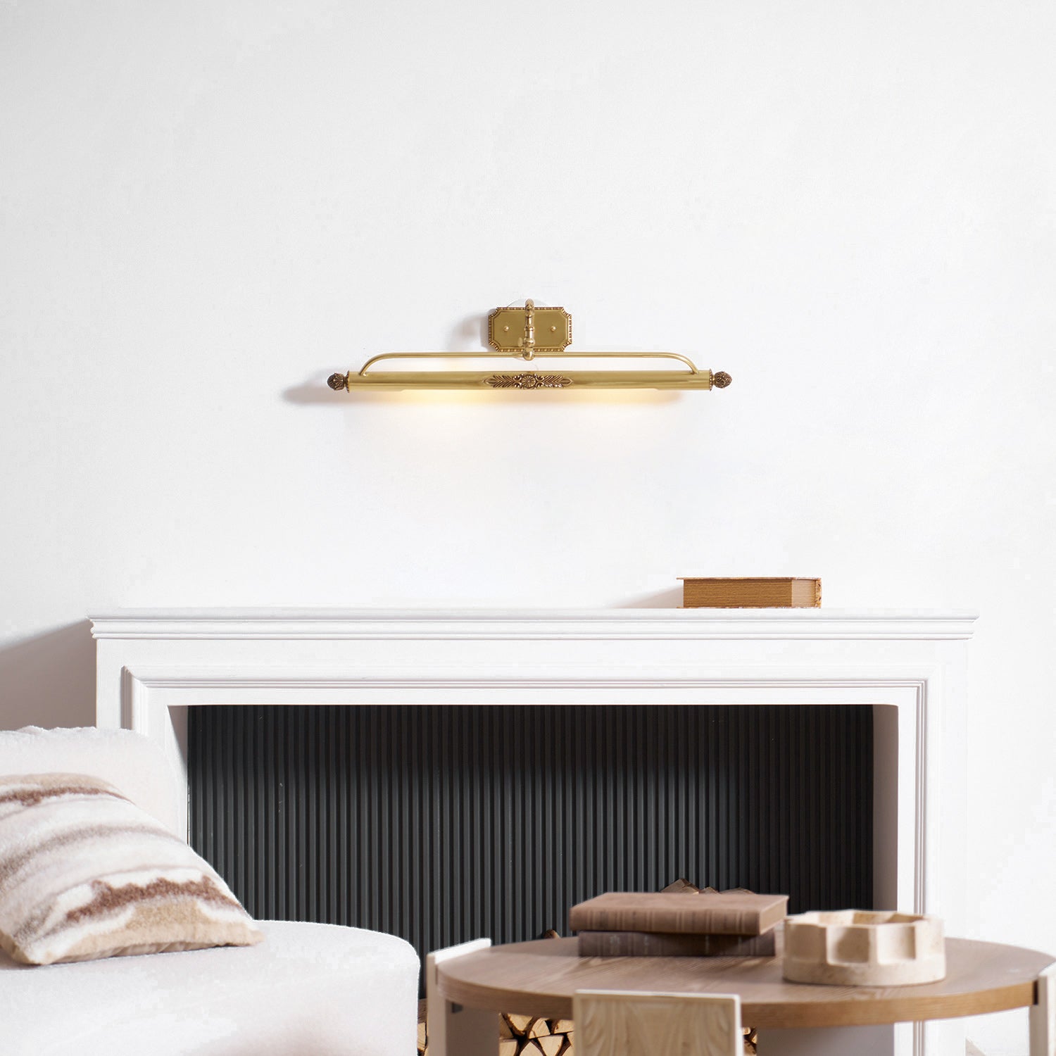 Pania Brass Wall Lamp