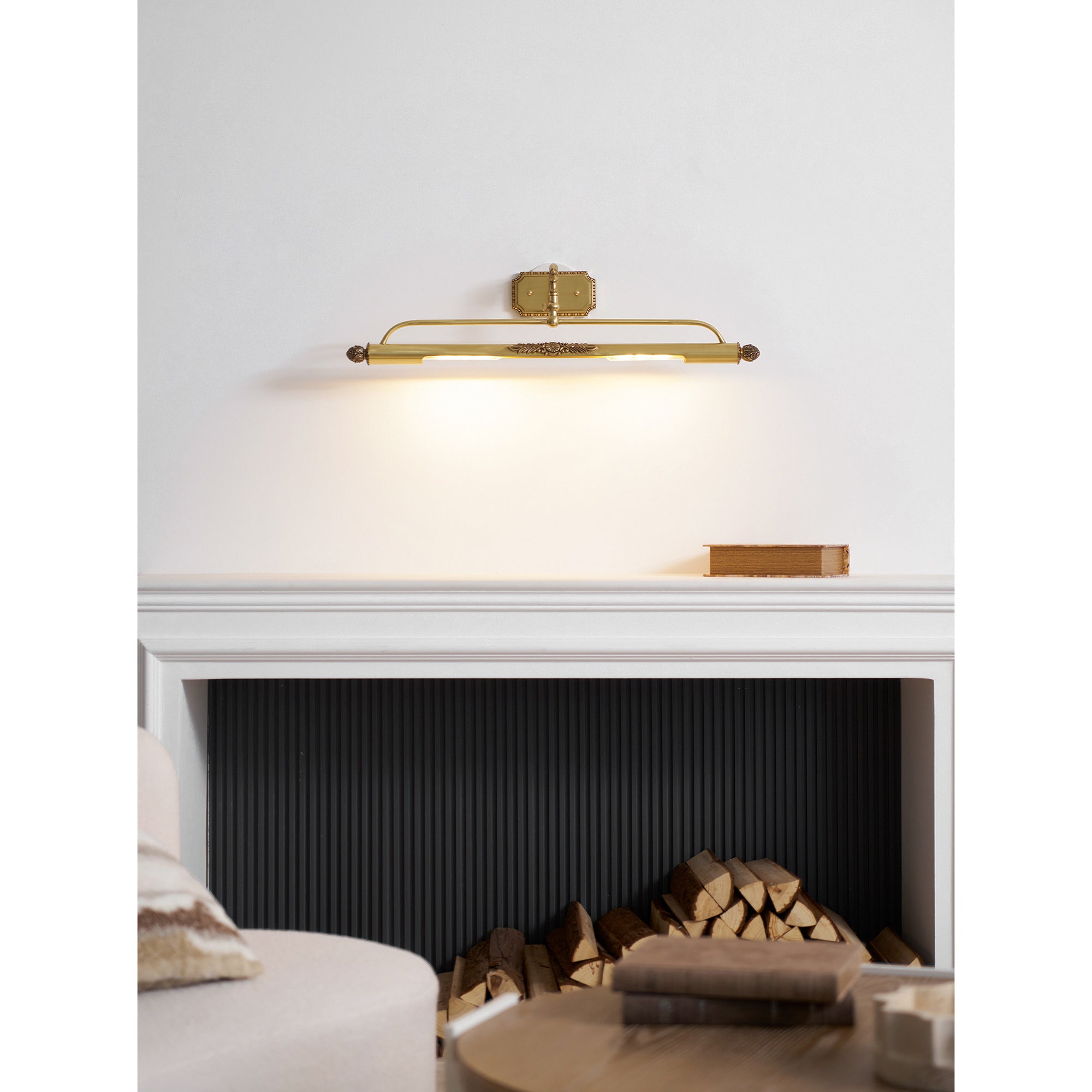 Pania Brass Wall Lamp