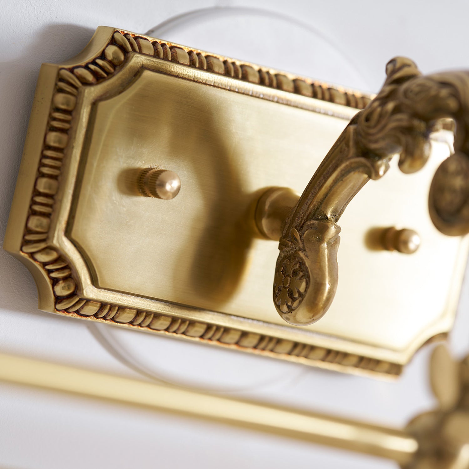 Pania Brass Wall Lamp