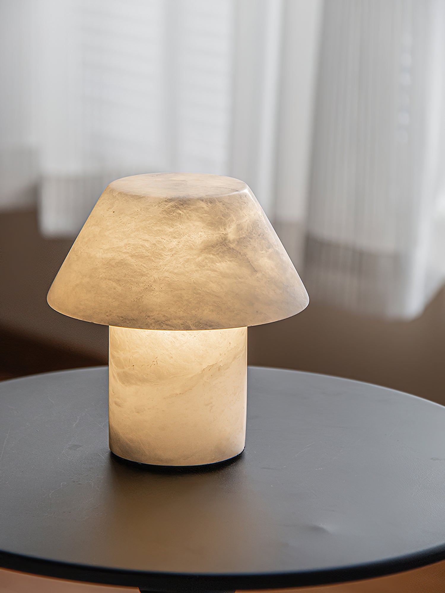 Parachilna Petra Table Lamp