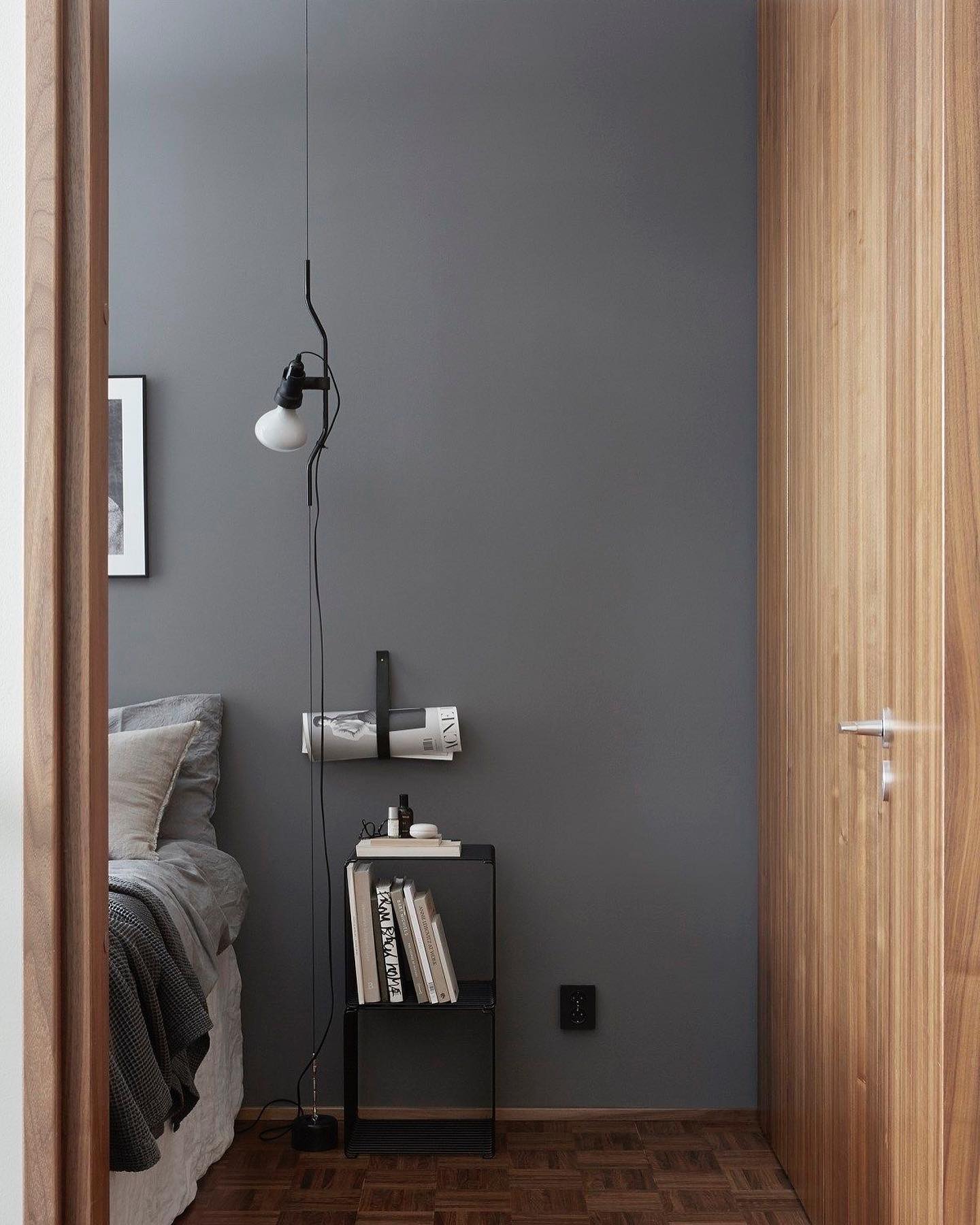 Parentesi Pendant Light