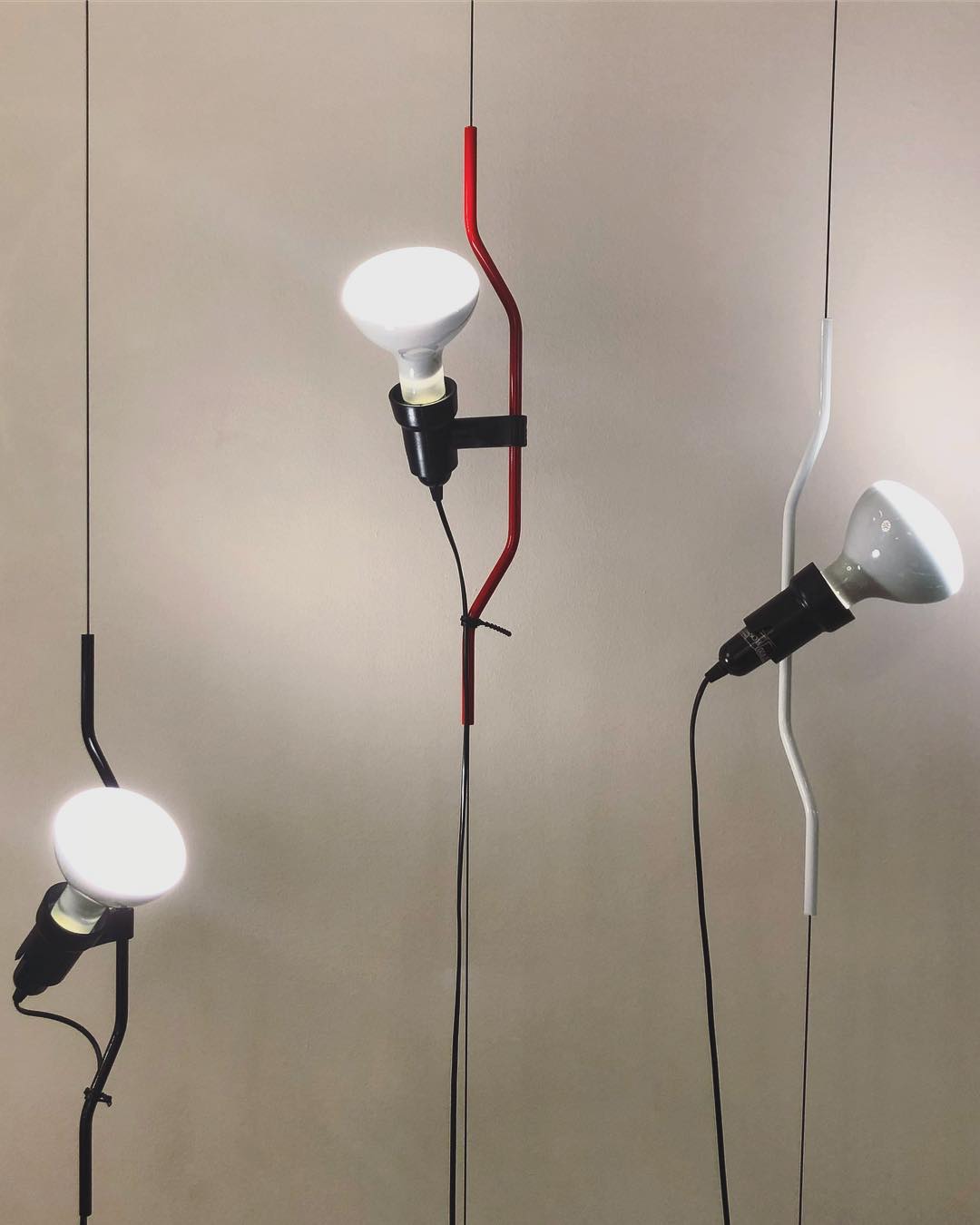 Parentesi Pendant Light