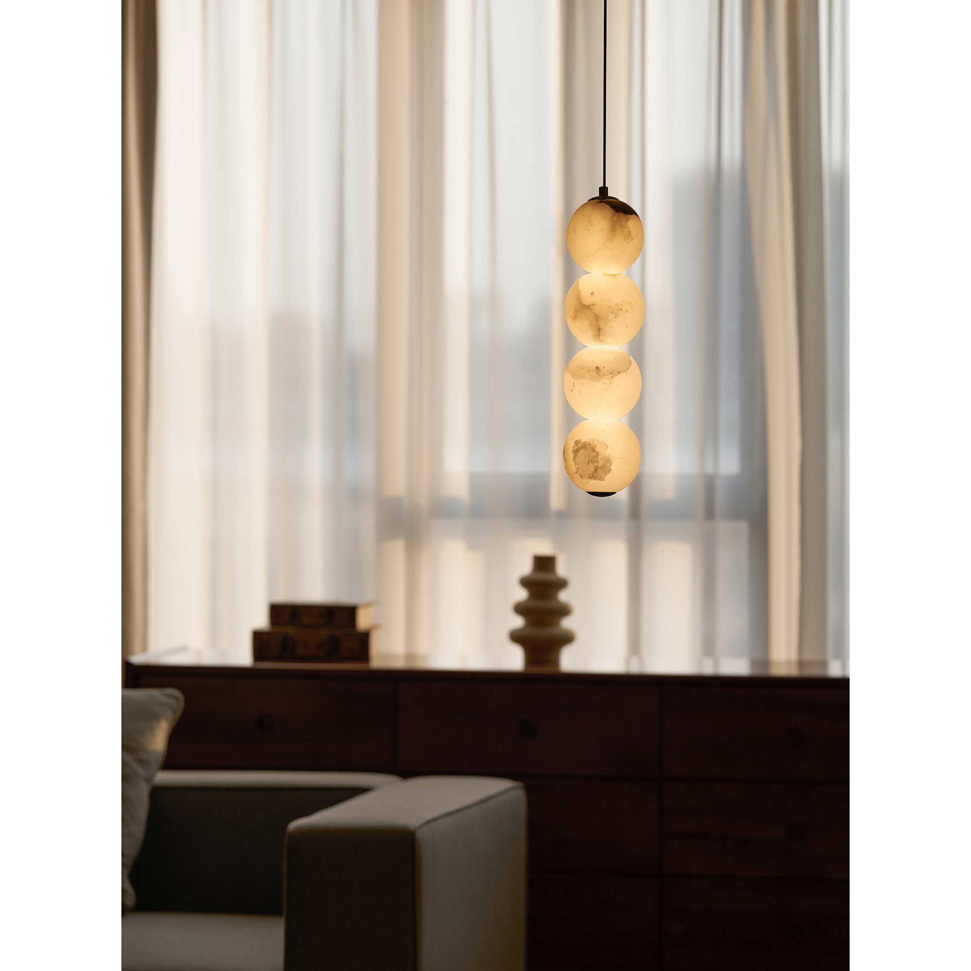 Pearl Alabaster Pendant Light