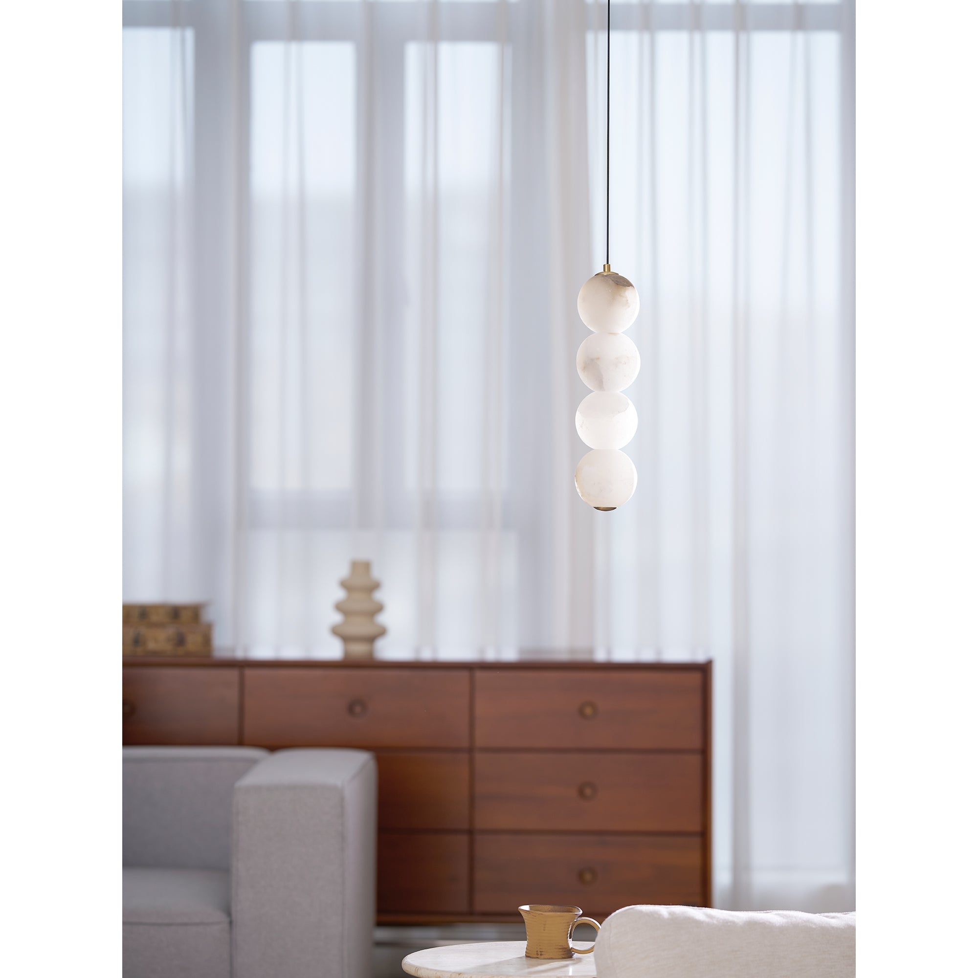 Pearl Alabaster Pendant Light