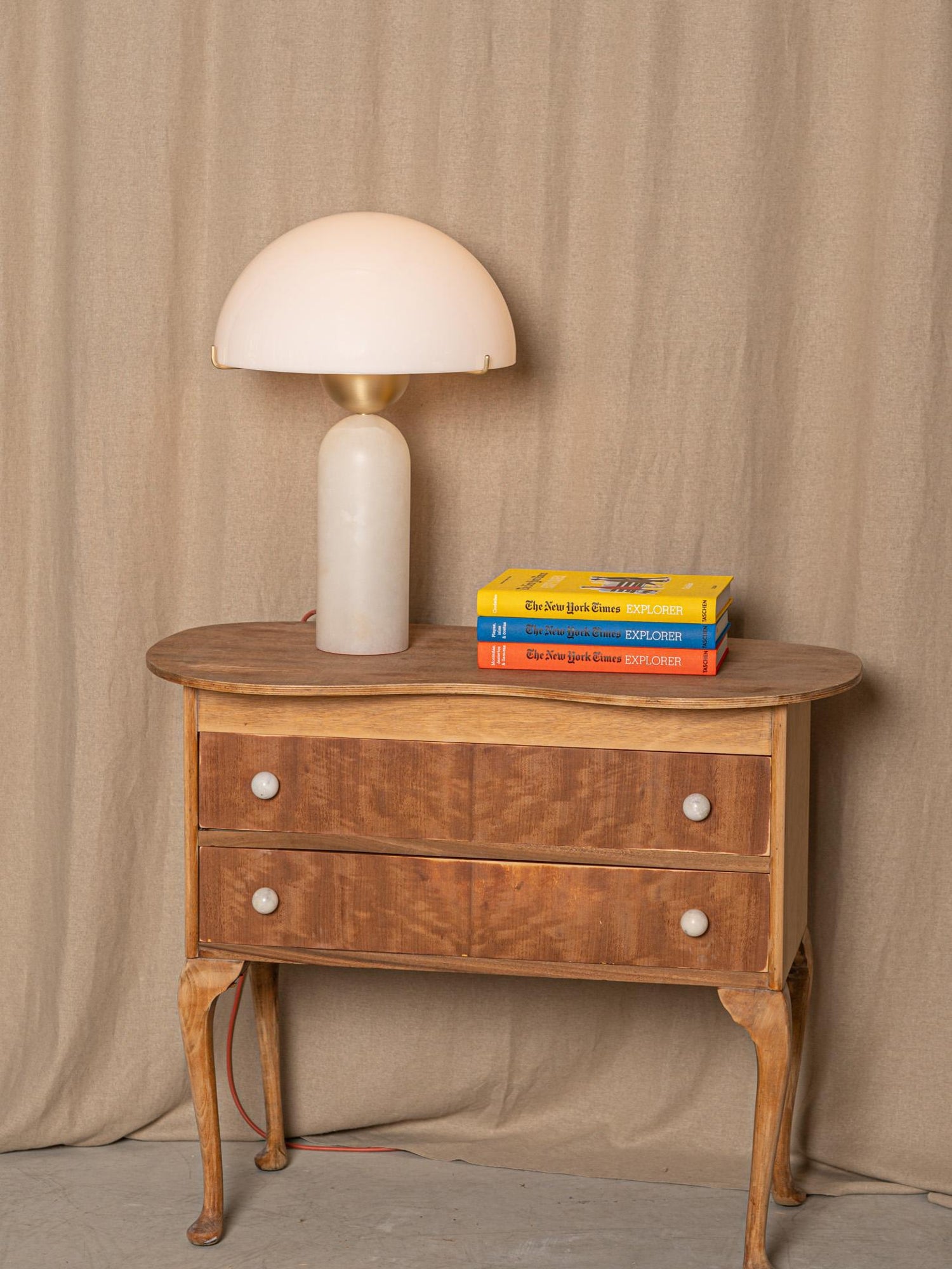 Peono Table Lamp