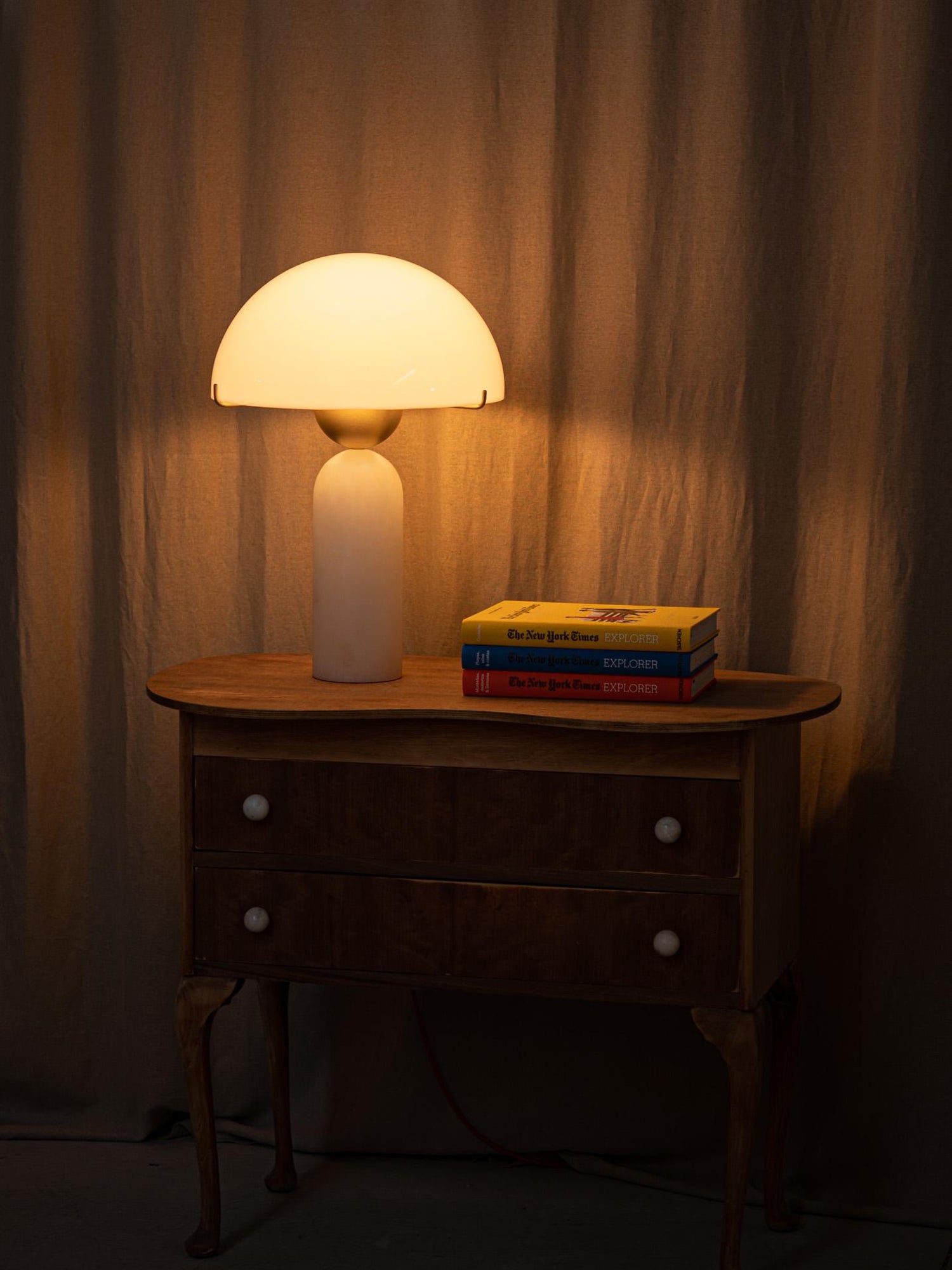 Peono Table Lamp