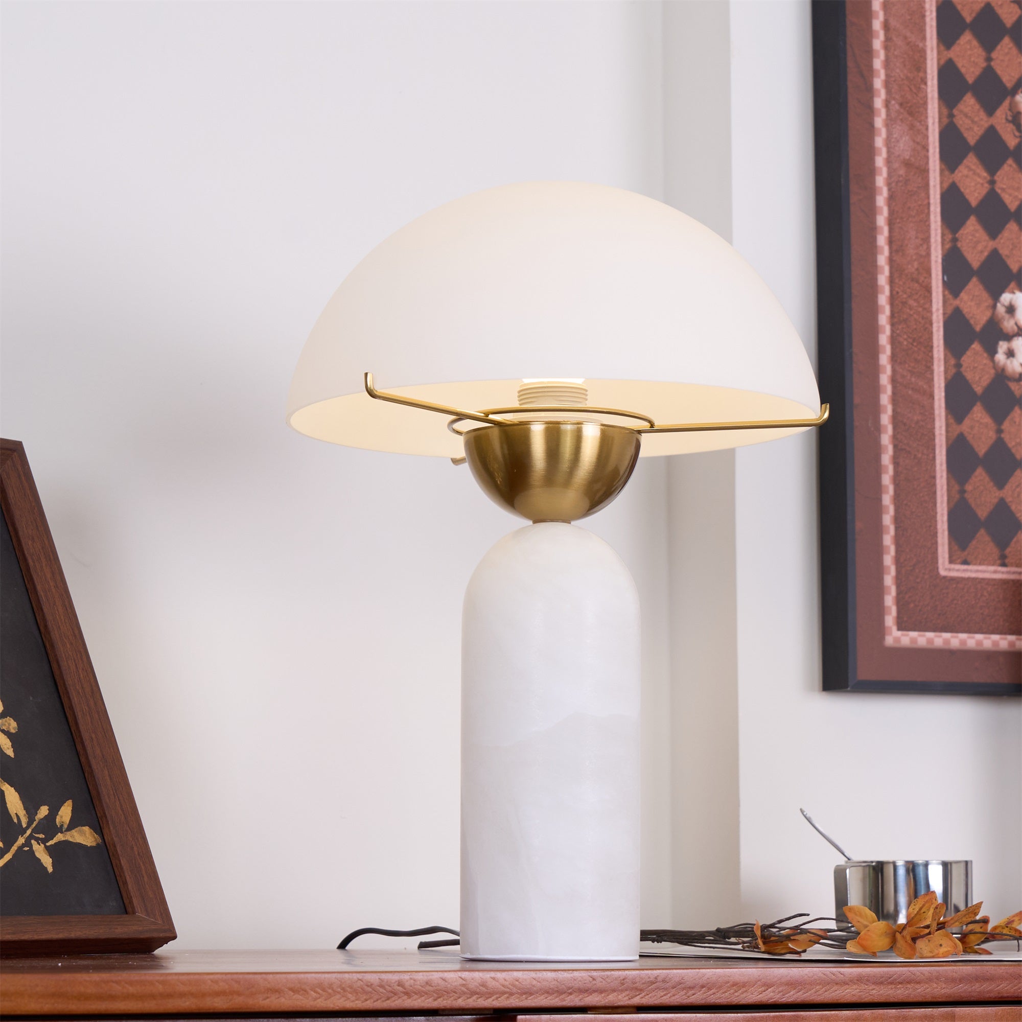 Peono Table Lamp