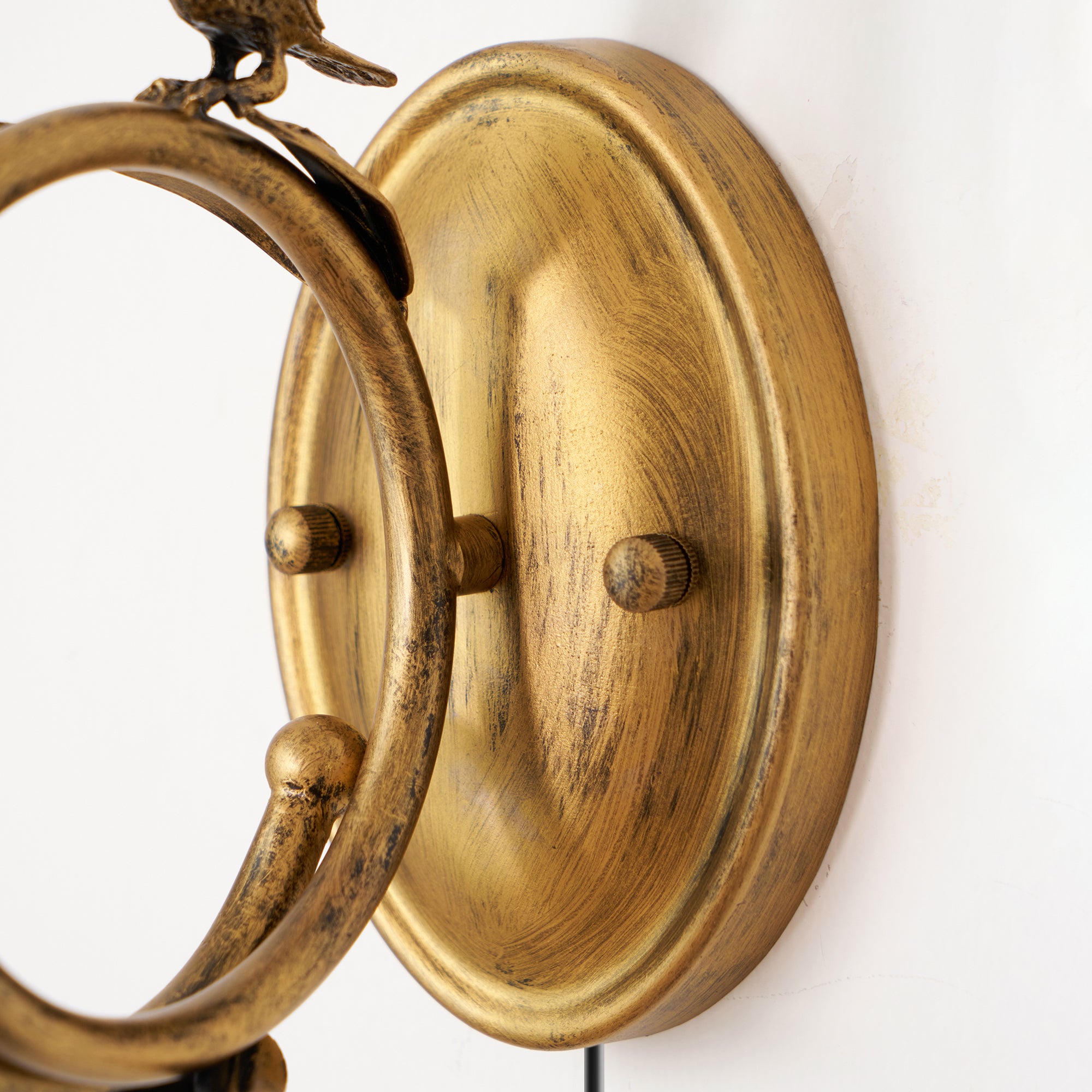 Perching Bird Plug-in Sconce