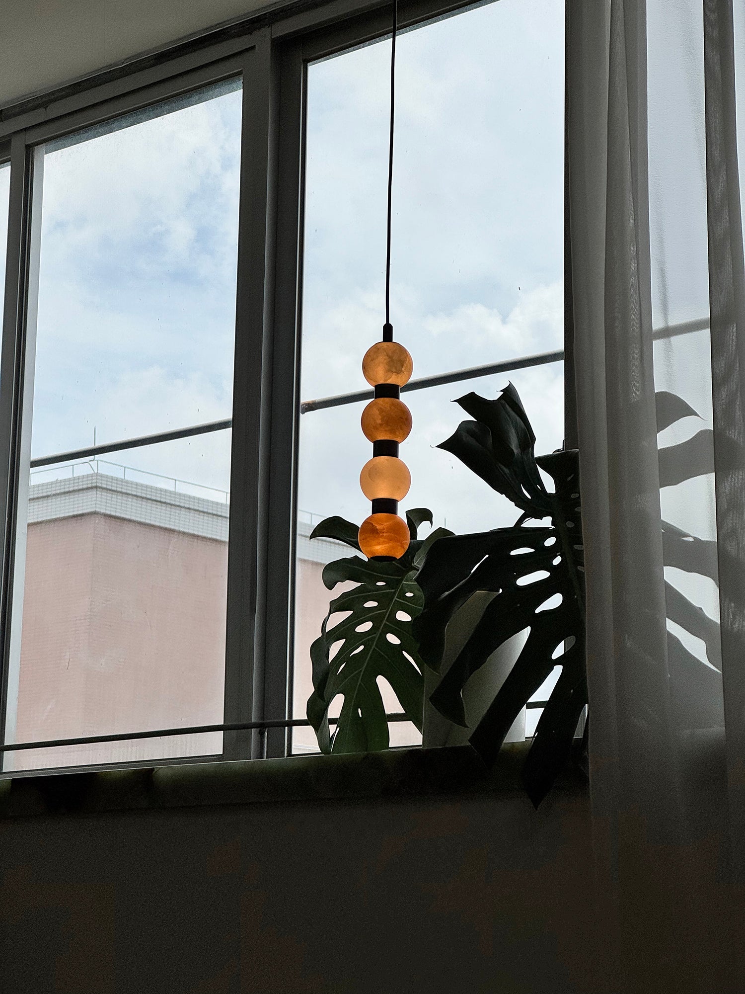 Perle Alabaster Pendant Lamp