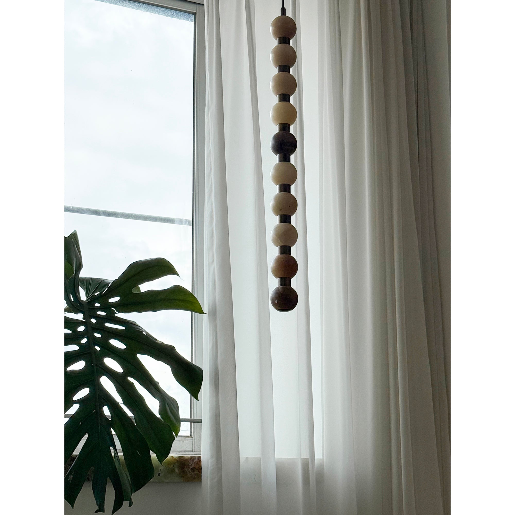 Perle Alabaster Pendant Lamp