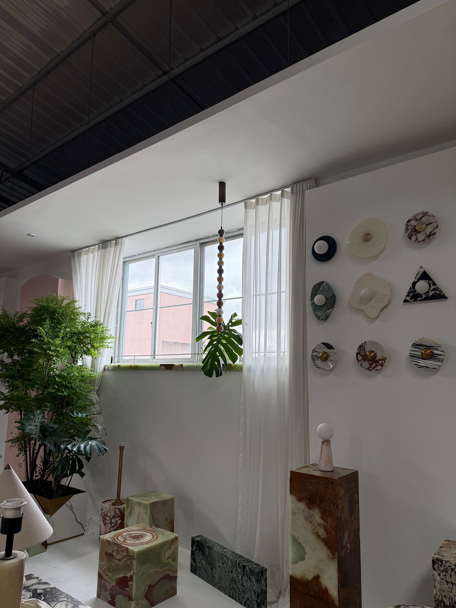 Perle Alabaster Pendant Lamp