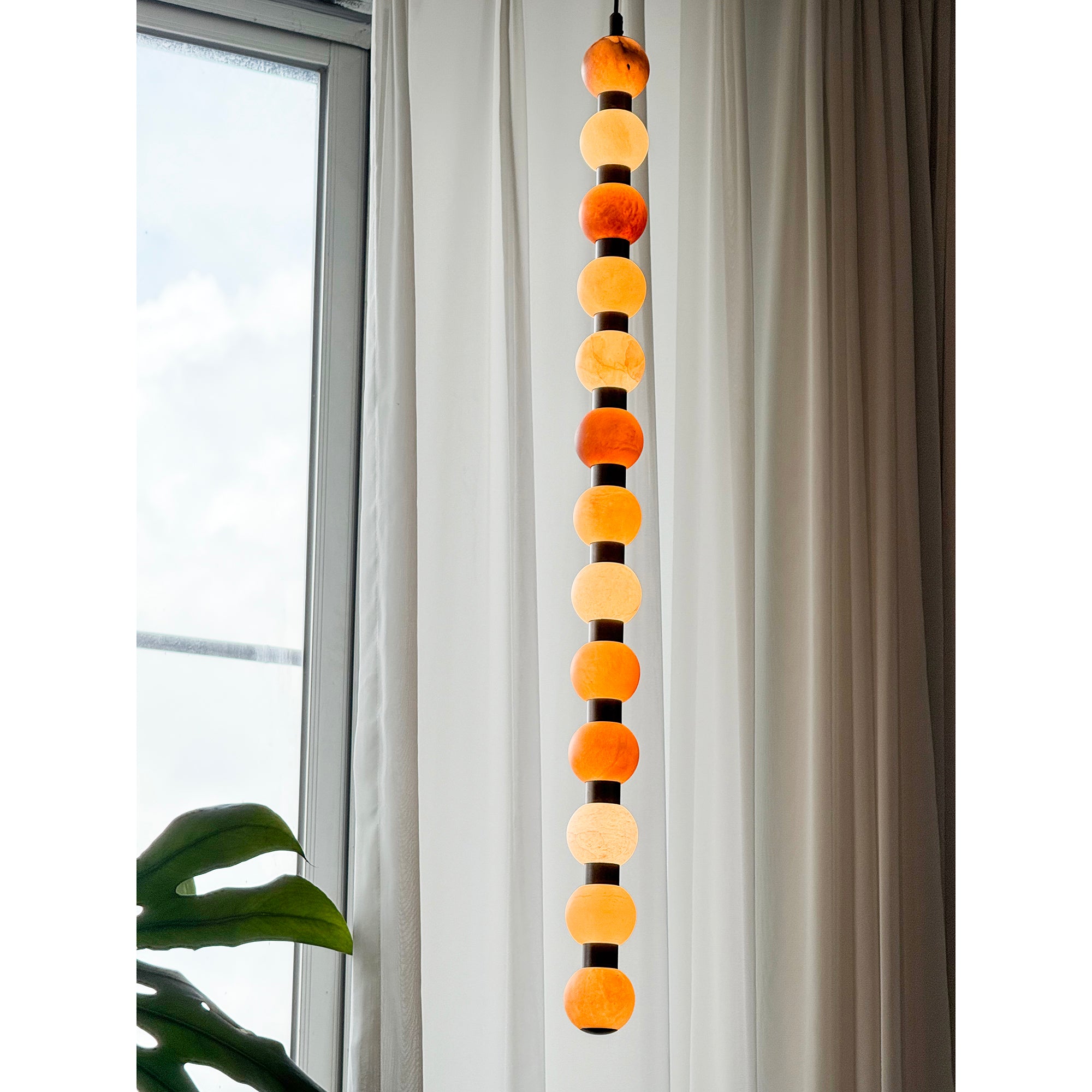 Perle Alabaster Pendant Lamp