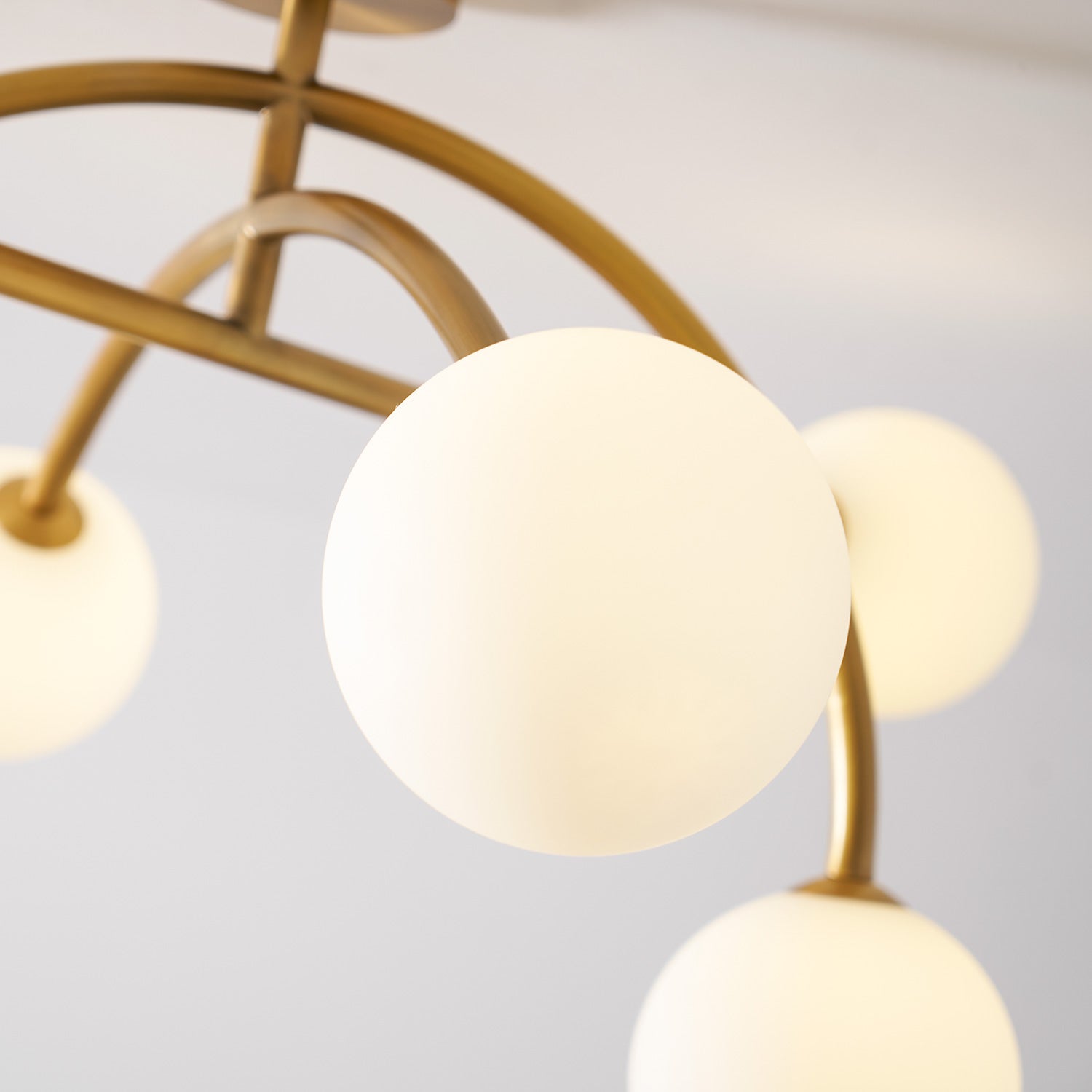 Perry Ceiling Lamp
