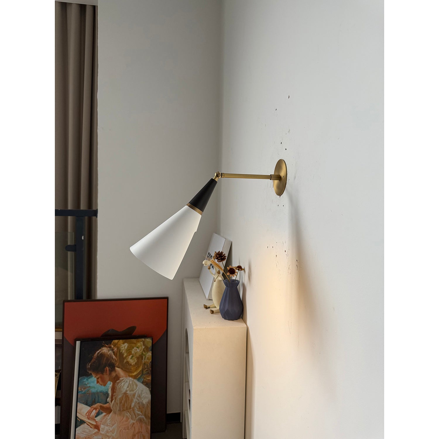 Petite Magari Wall Lamp