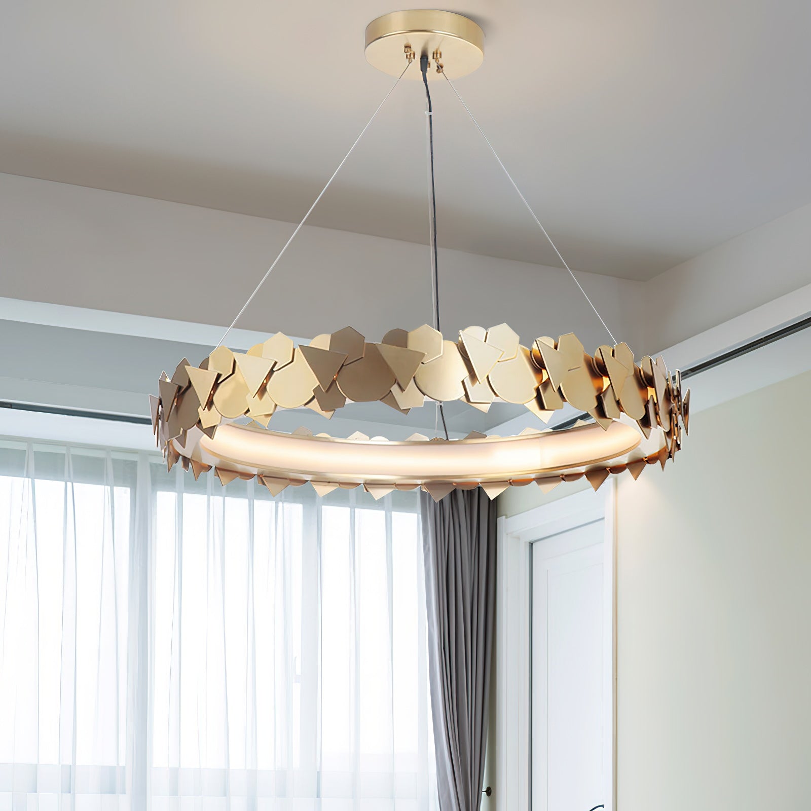 Philomenos Halo Chandelier