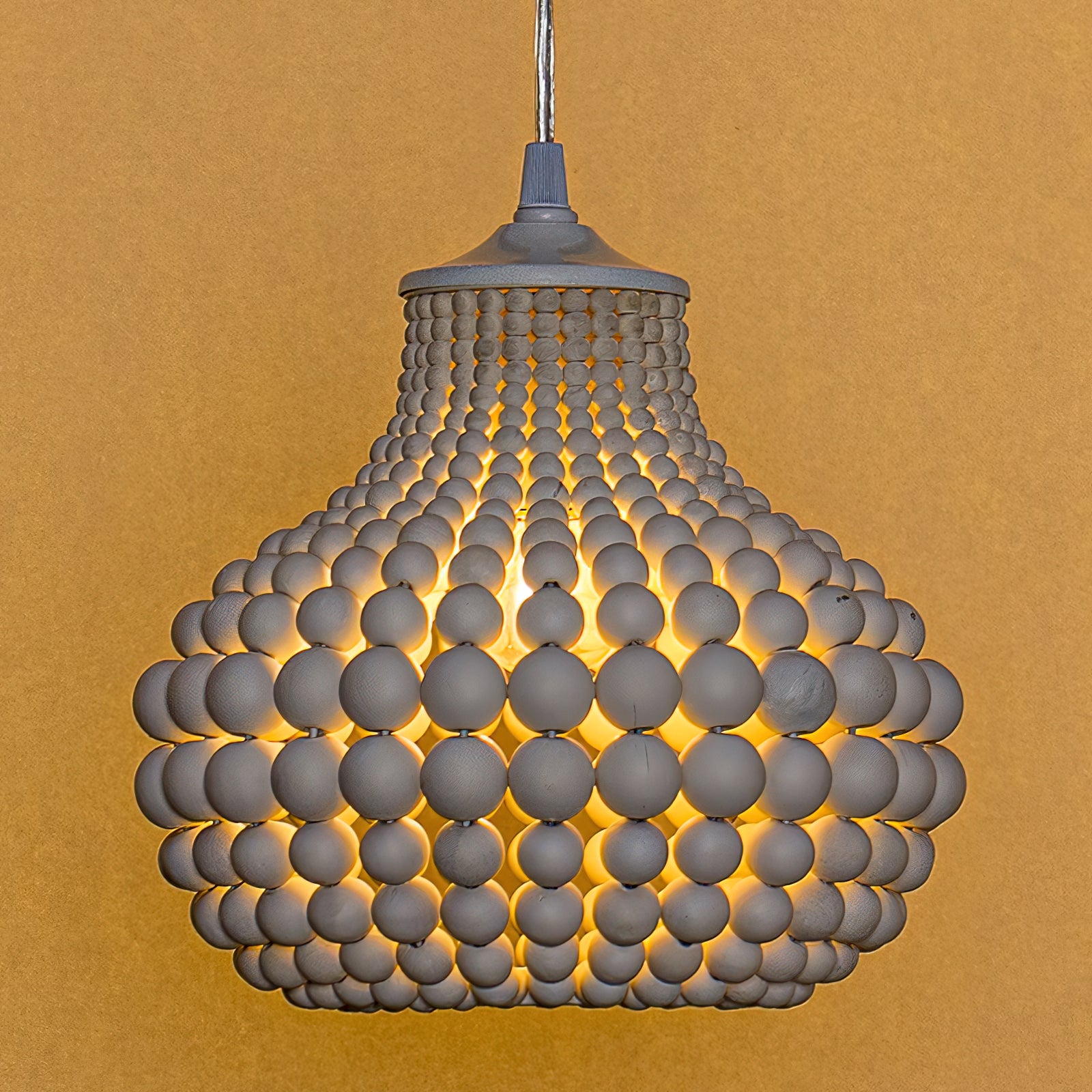 Pilli Beaded Pendant Lamp