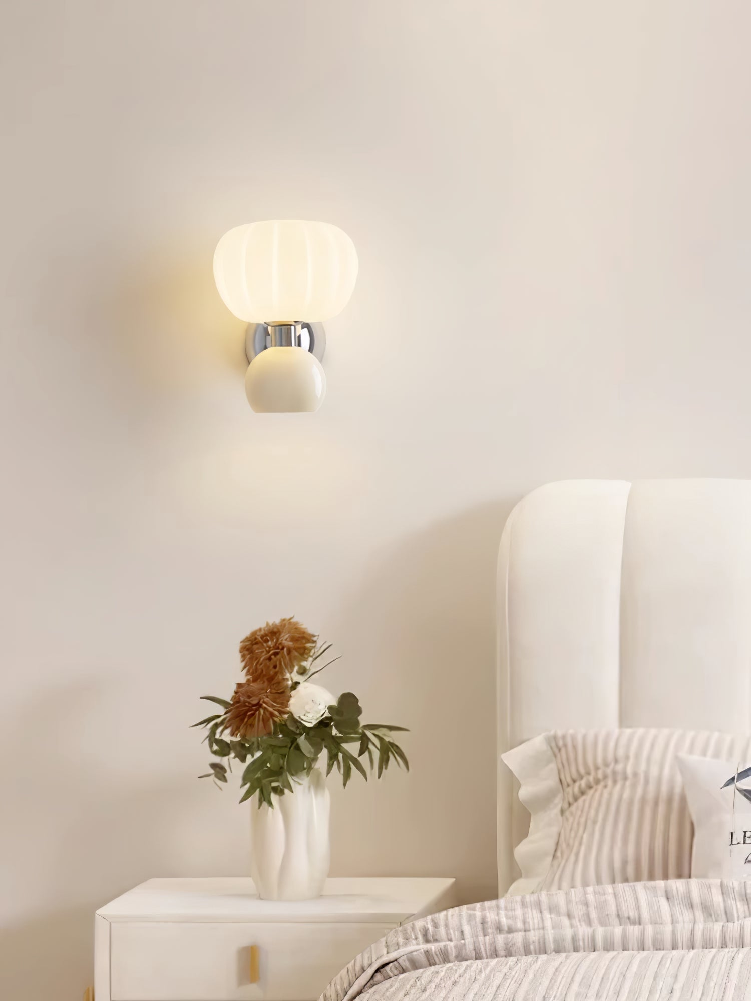 Pimiento Wall Lamp