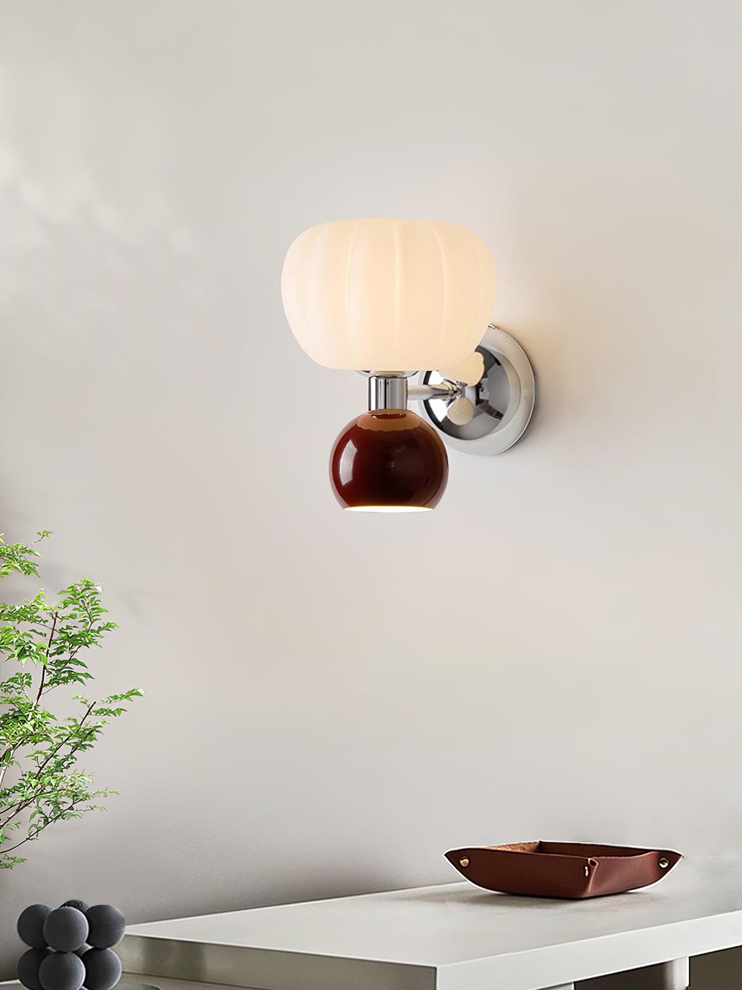 Pimiento Wall Lamp