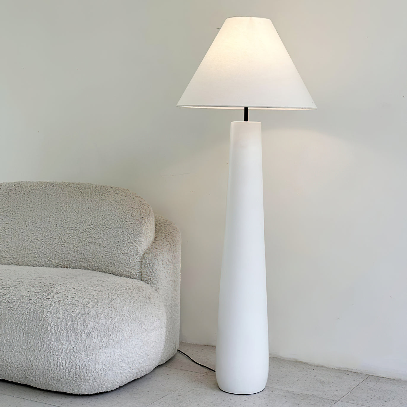 Polar White Floor Lamp